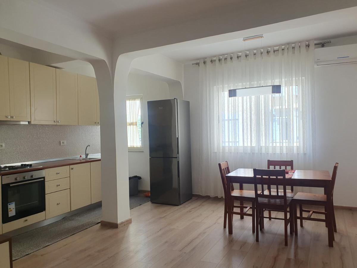 Apartamento In The Heart Of , Bllok Tirana